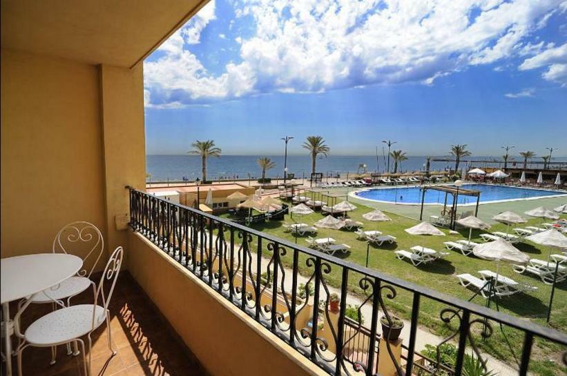 First Line Apartment Порт Саплайя Экстерьер фото